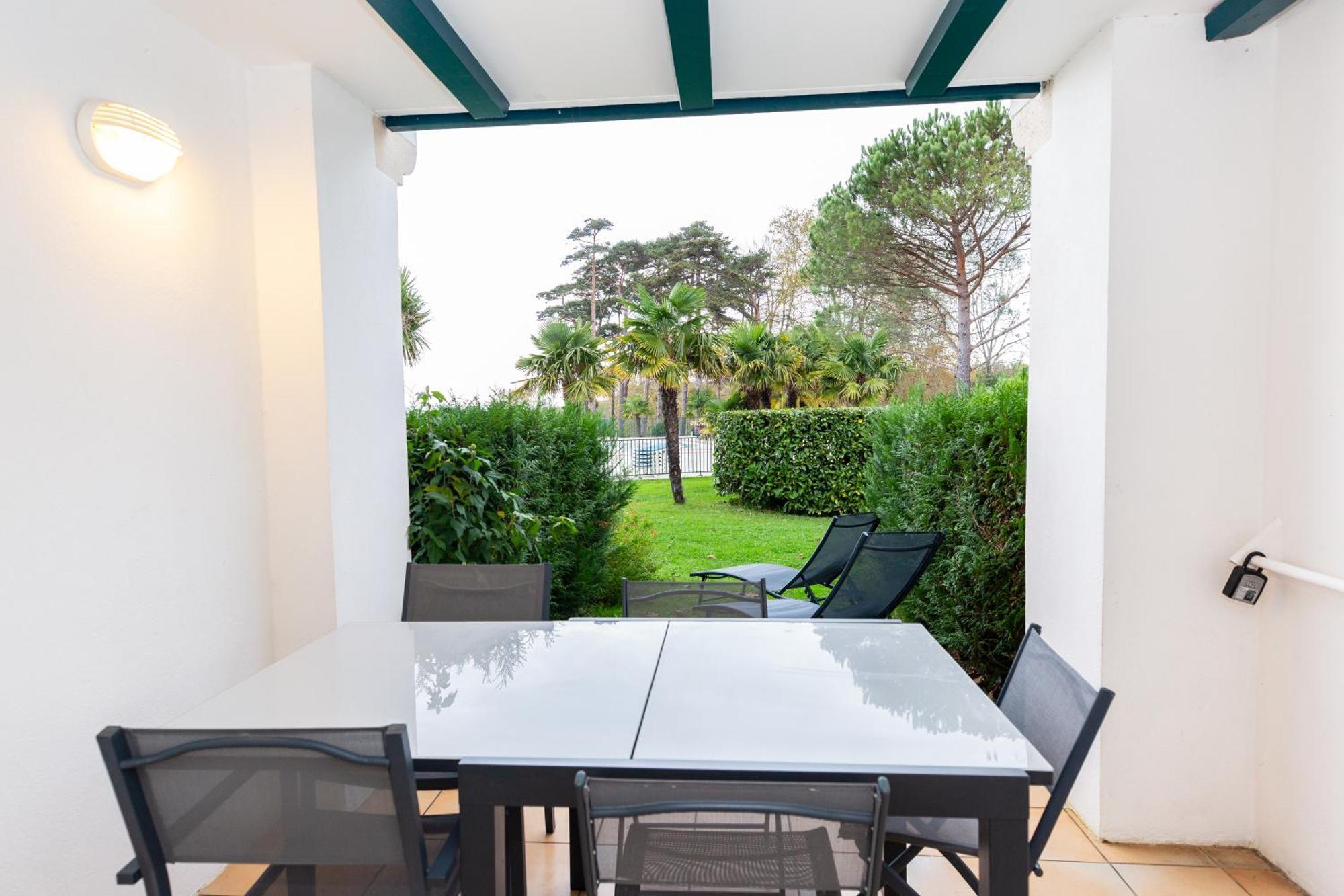 Atlantic Selection - Domaine De Bordaberry - Terrasse & Superbe Piscine Apartment Urrugne Bagian luar foto